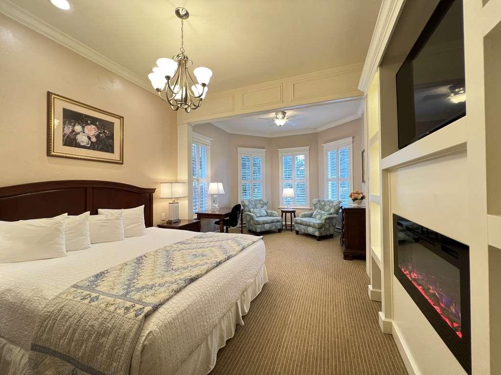 Gasthof Western Grandma's Feather Bed Mendenhaven