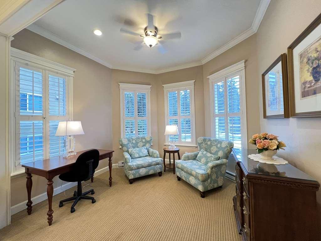 Western Grandma's Feather Bed 3*