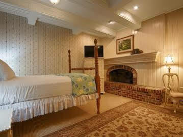 Gasthof Western Grandma's Feather Bed 3*